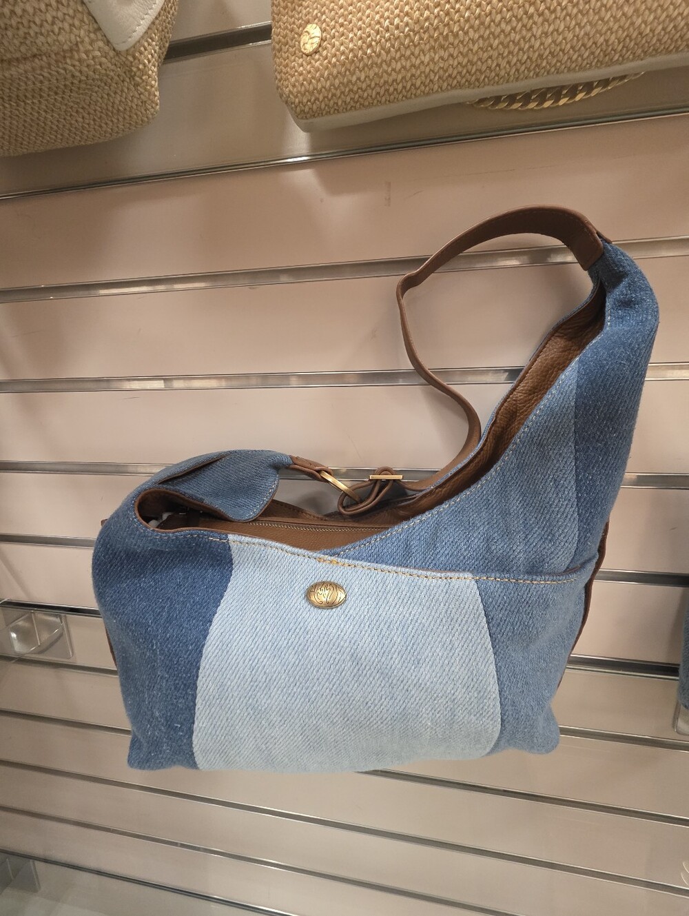 Hammitt Tom Medium Shoulder Bag - Picture 7 of 10